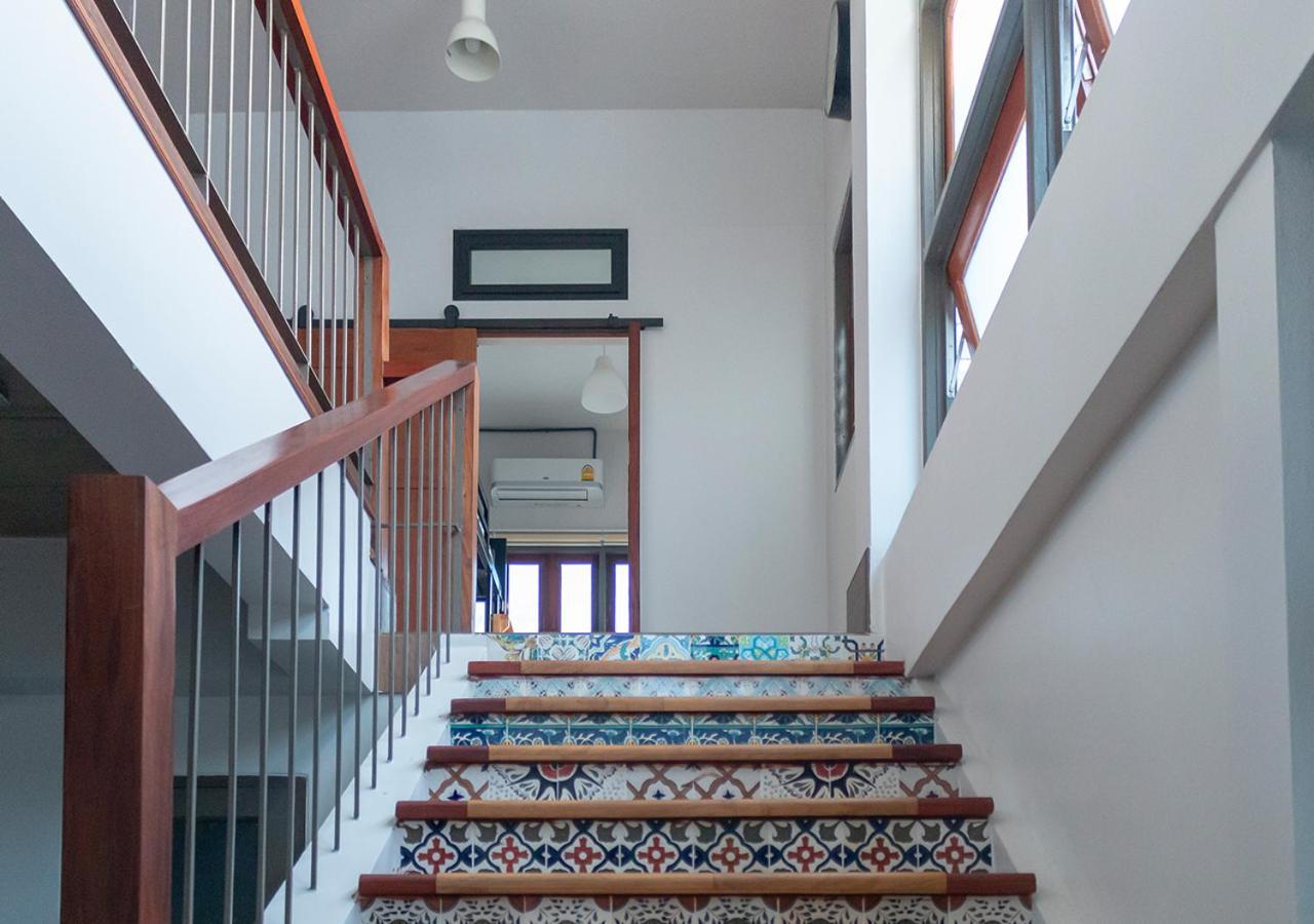 Liaw Base House Pansiyon Bangkok Dış mekan fotoğraf