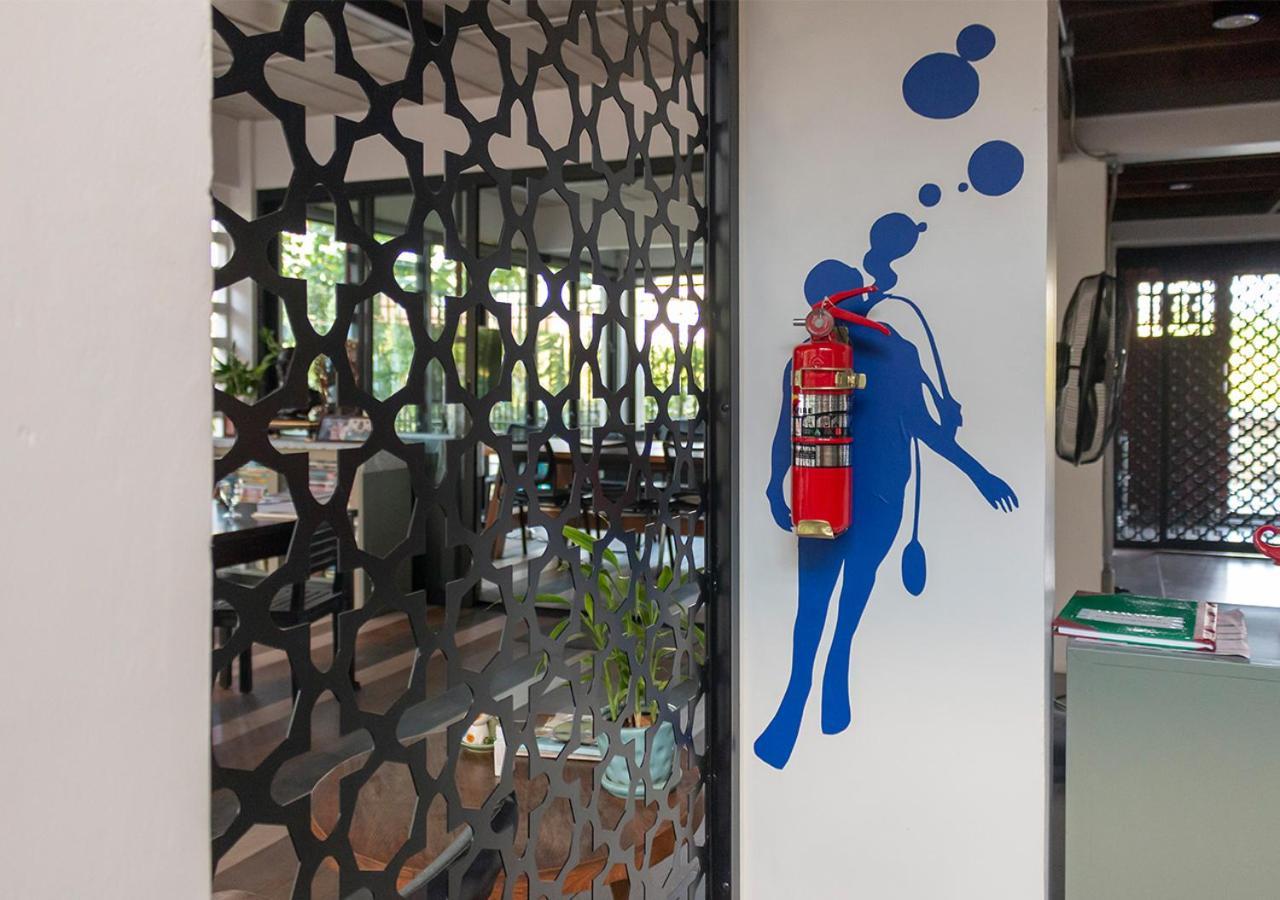 Liaw Base House Pansiyon Bangkok Dış mekan fotoğraf