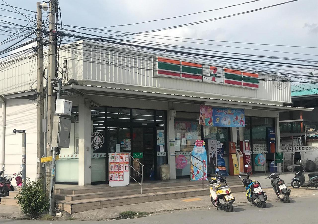Liaw Base House Pansiyon Bangkok Dış mekan fotoğraf